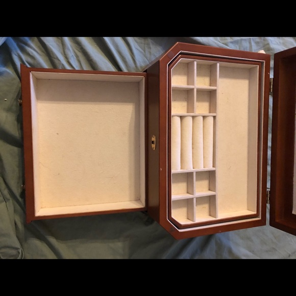 Jewelry box - Picture 5 of 6